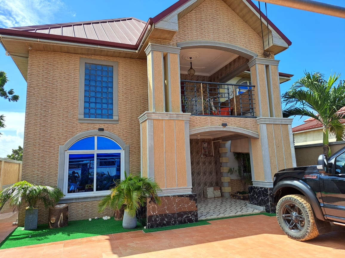 Luxurious Four 4-Bedroom House for Sale in Spintex