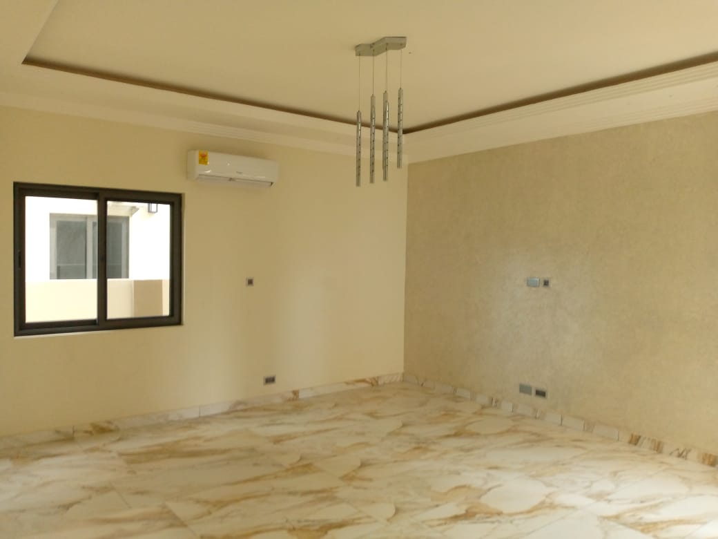 Modern 3 Bedroom Townhouse for Rent in Dzorwulu