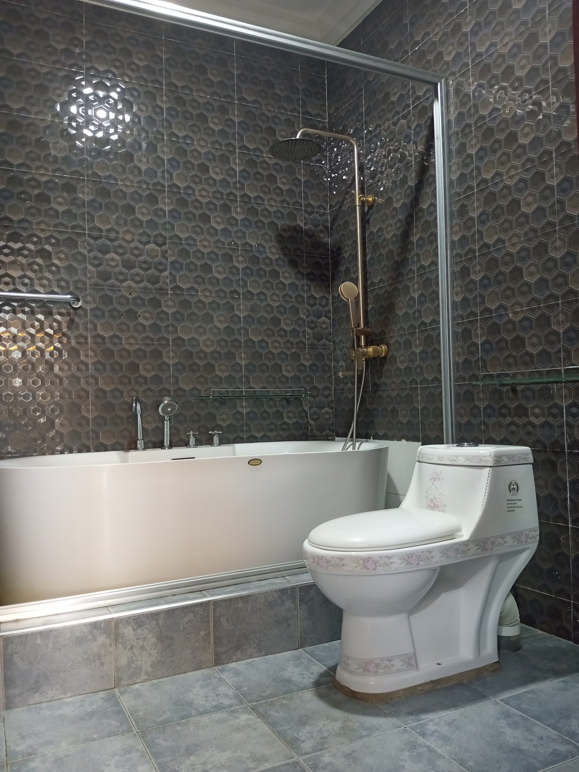 Four (4) Bedroom House with Swimming Pool For Rent at Ashaley Botwe Nmai Dzor