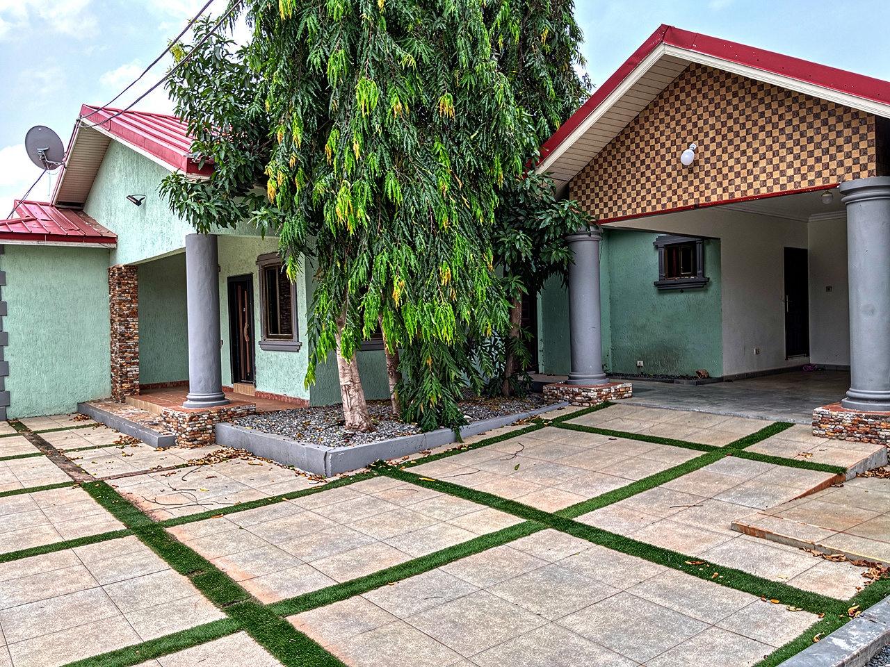 Five (5) Bedroom House with Boys' Quarters For Sale at Ashaley Botwe Nanakrom