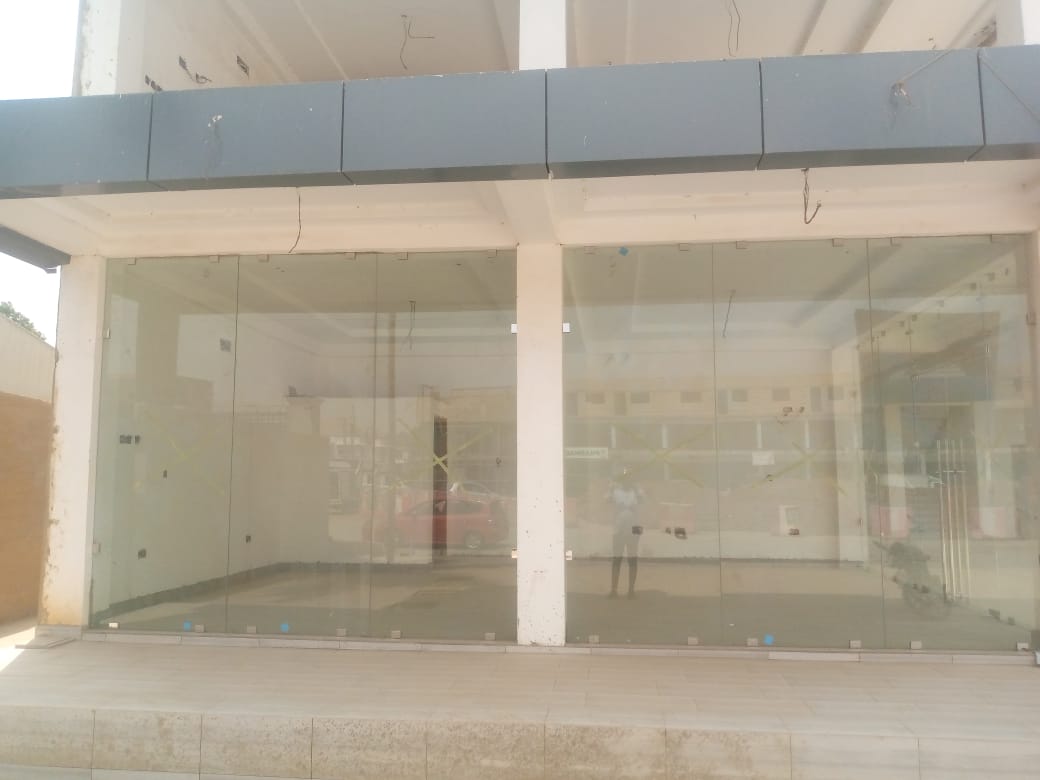 Newly Built Double Shop for Rent in East Legon