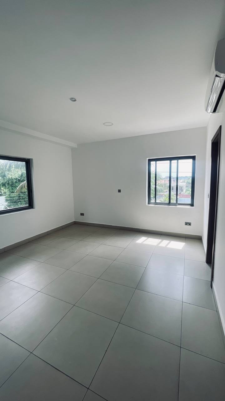 Four (4) Bedroom Townhouse with Boys Quarters For Rent in a Gated Community at Airport Residential Area