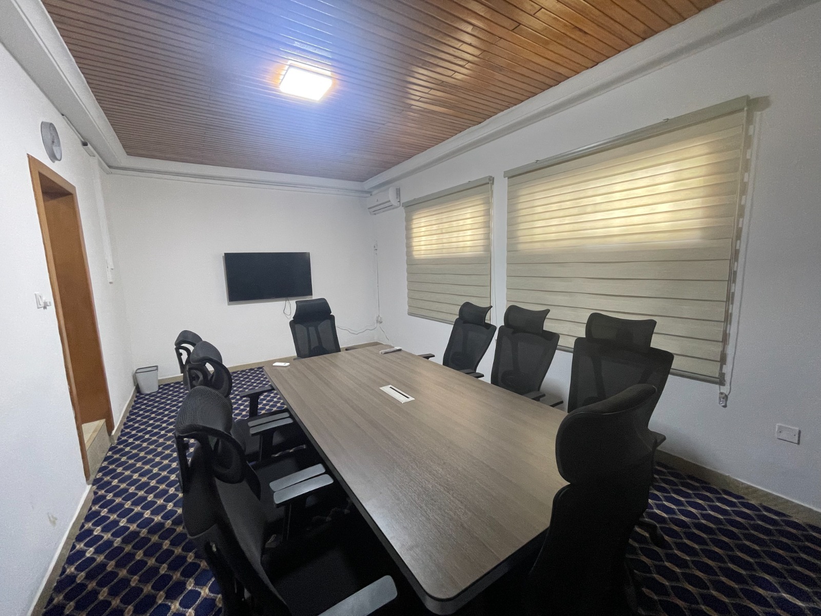 Office Space for Rent at Adijringanor