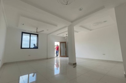 Office Space For Rent at Adjiringanor School Junction