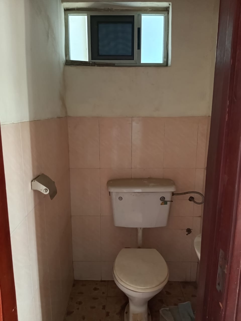 Office Space For Rent at Lapaz Nyamekye