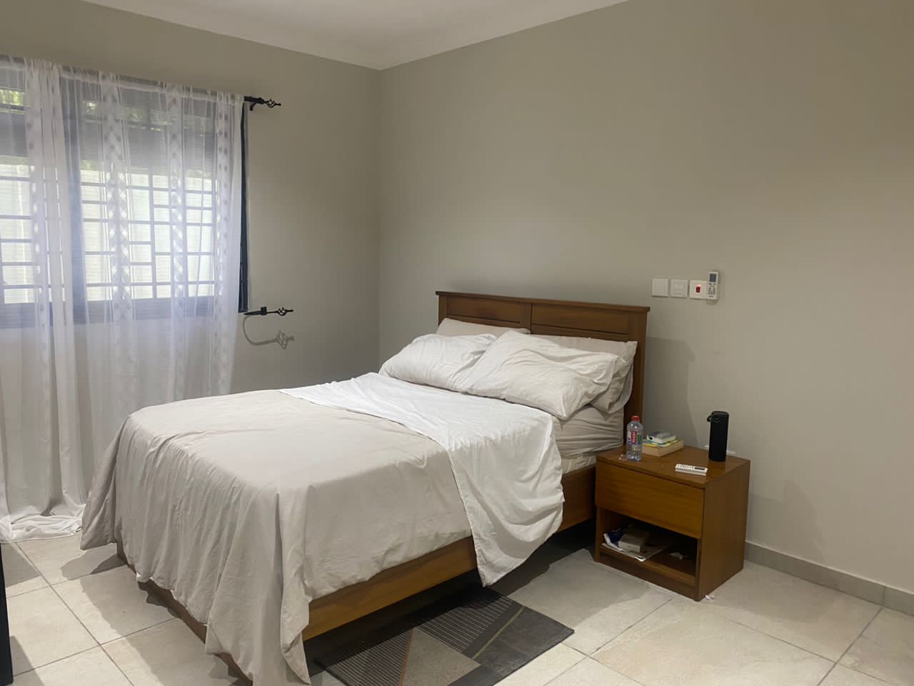 One (1) Bedroom Fully Furnished Apartment for Rent at Dzorwulu