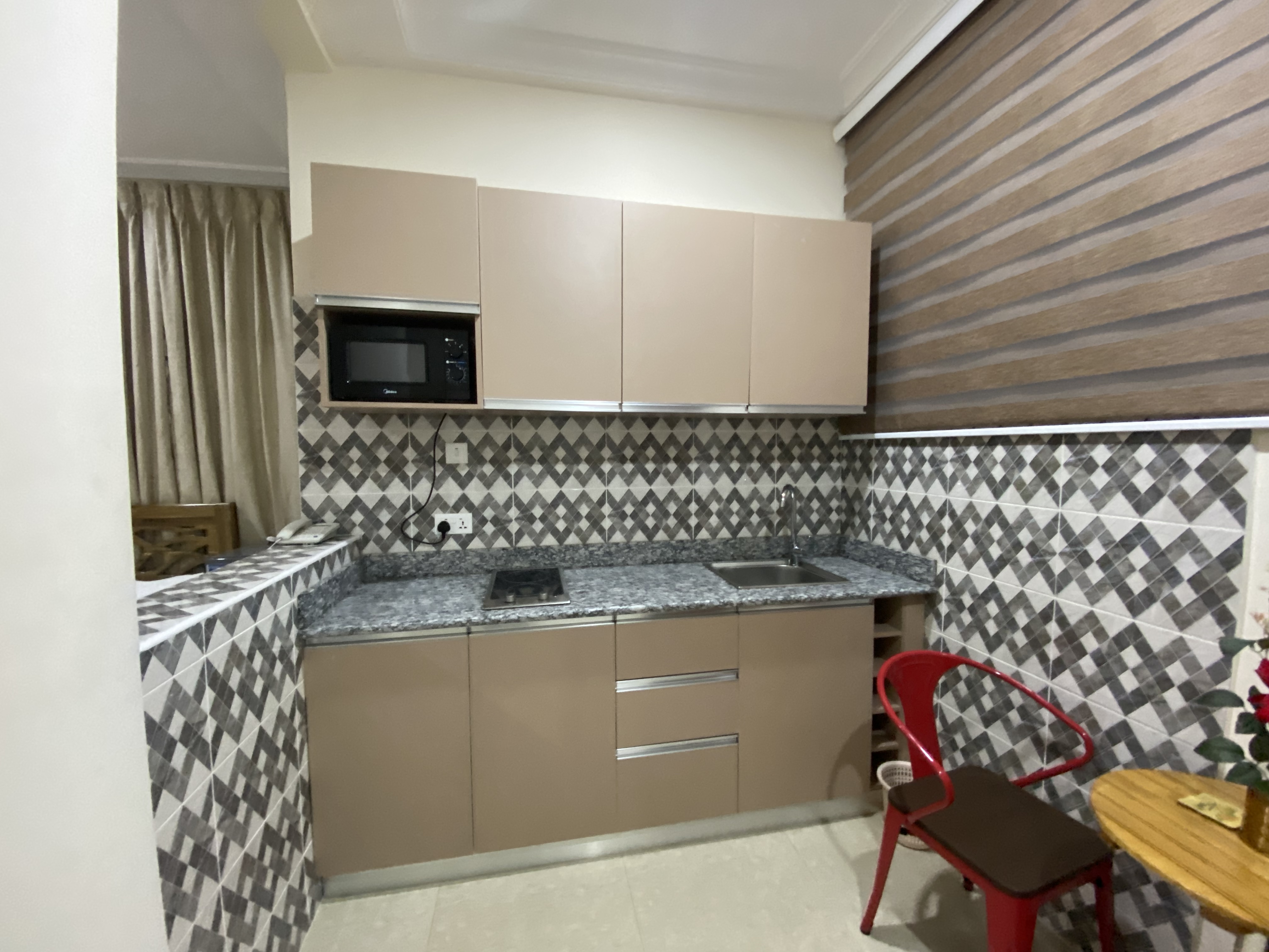 One 1-bedroom Furnished Apartment for Rent at Tse Addo
