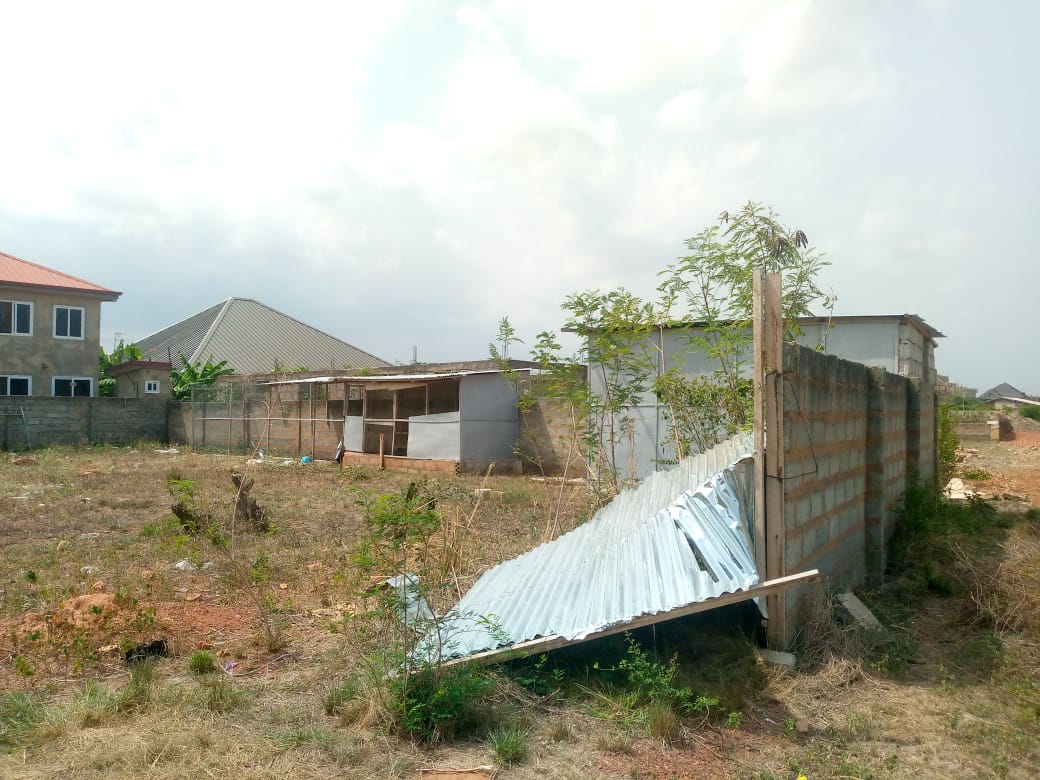 One (1) Plot of Land For Sale at Oyibi