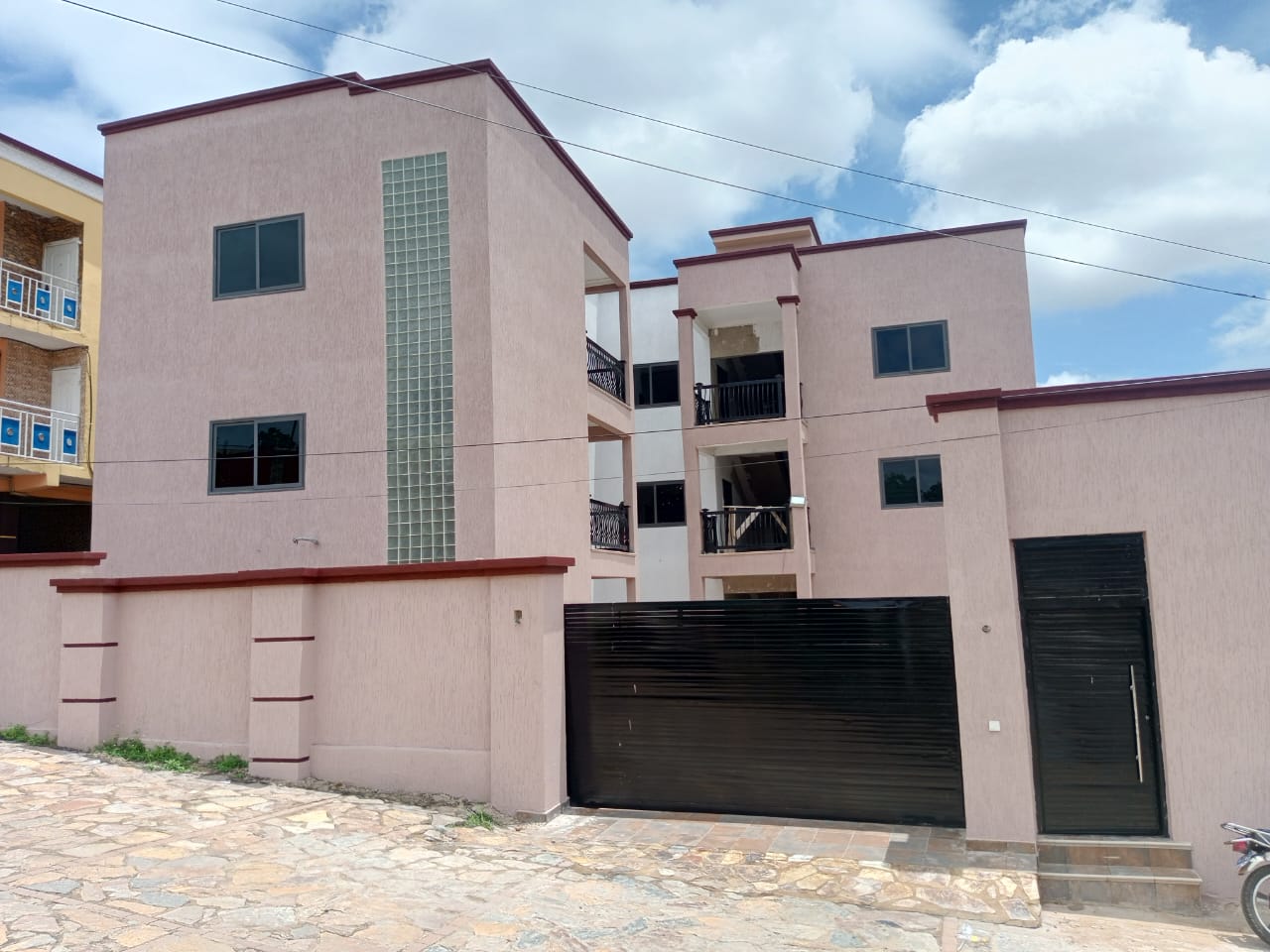 One (1) Bedroom Apartment For Rent at Achimota