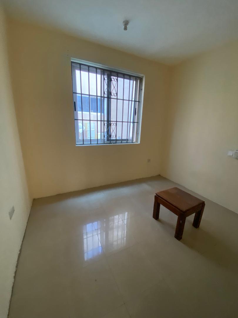 One (1) Bedroom Apartment For Rent at Adjiringanor 