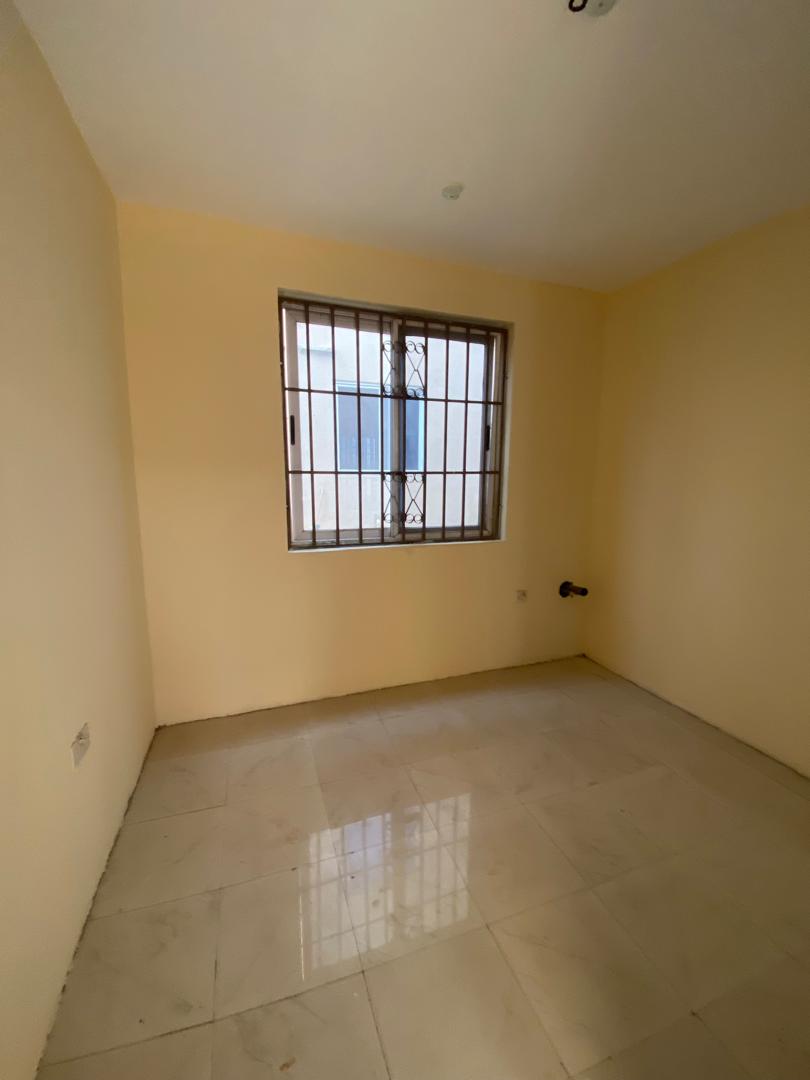 One (1) Bedroom Apartment For Rent at Adjiringanor 