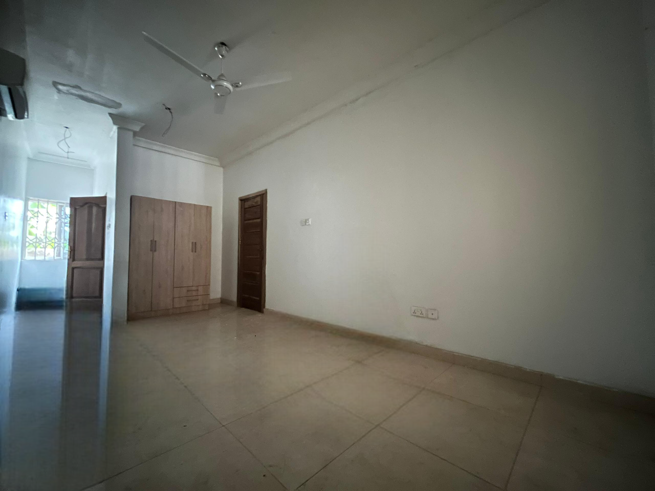 One (1) Bedroom Apartment For Rent at East Legon Adjiringanor