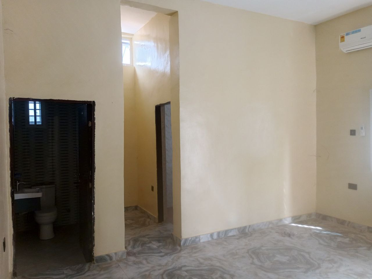 One (1) Bedroom Apartment For Rent at East Legon Ogbojo