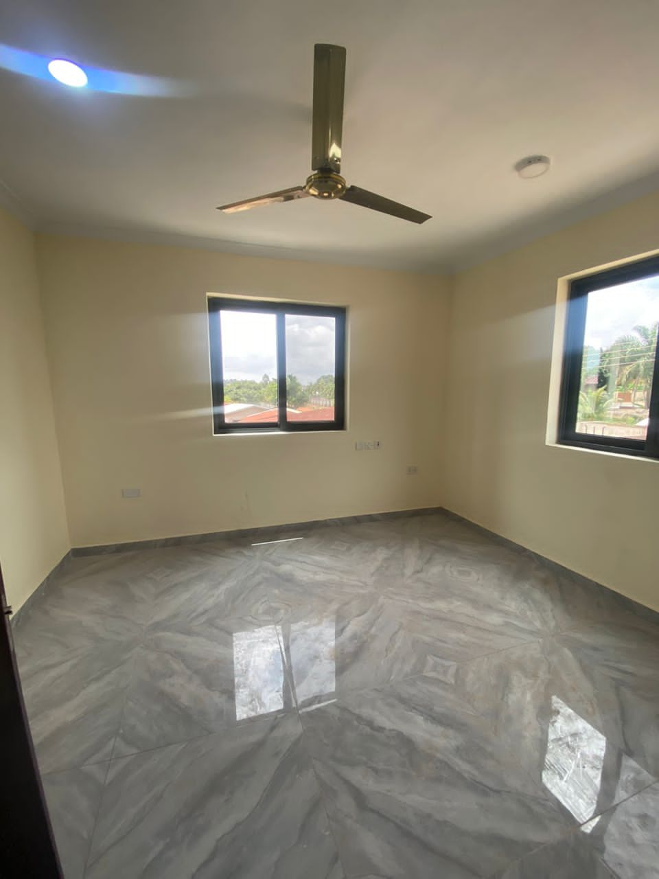 One (1) Bedroom Apartment For Rent at Kumasi TUC