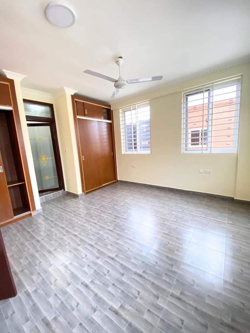 Two (2) Bedroom Apartment For Rent at Lakeside Estate