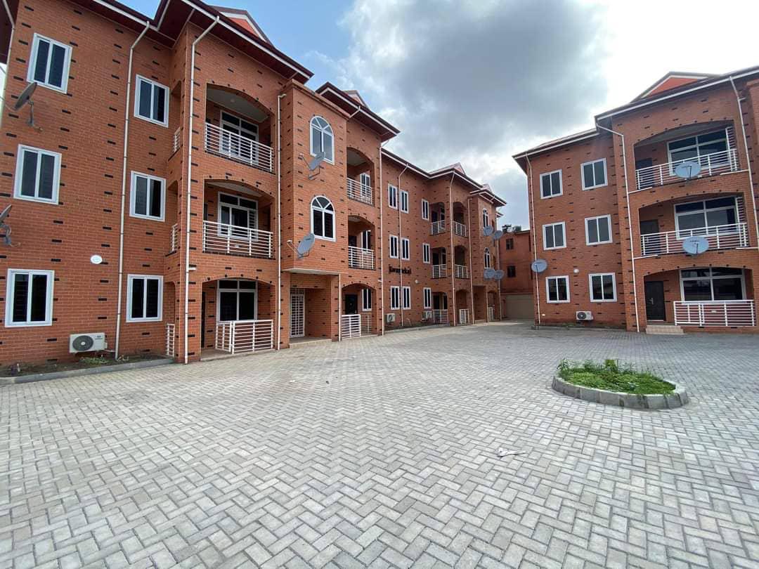 Two (2) Bedroom Apartment For Rent at Lakeside Estate