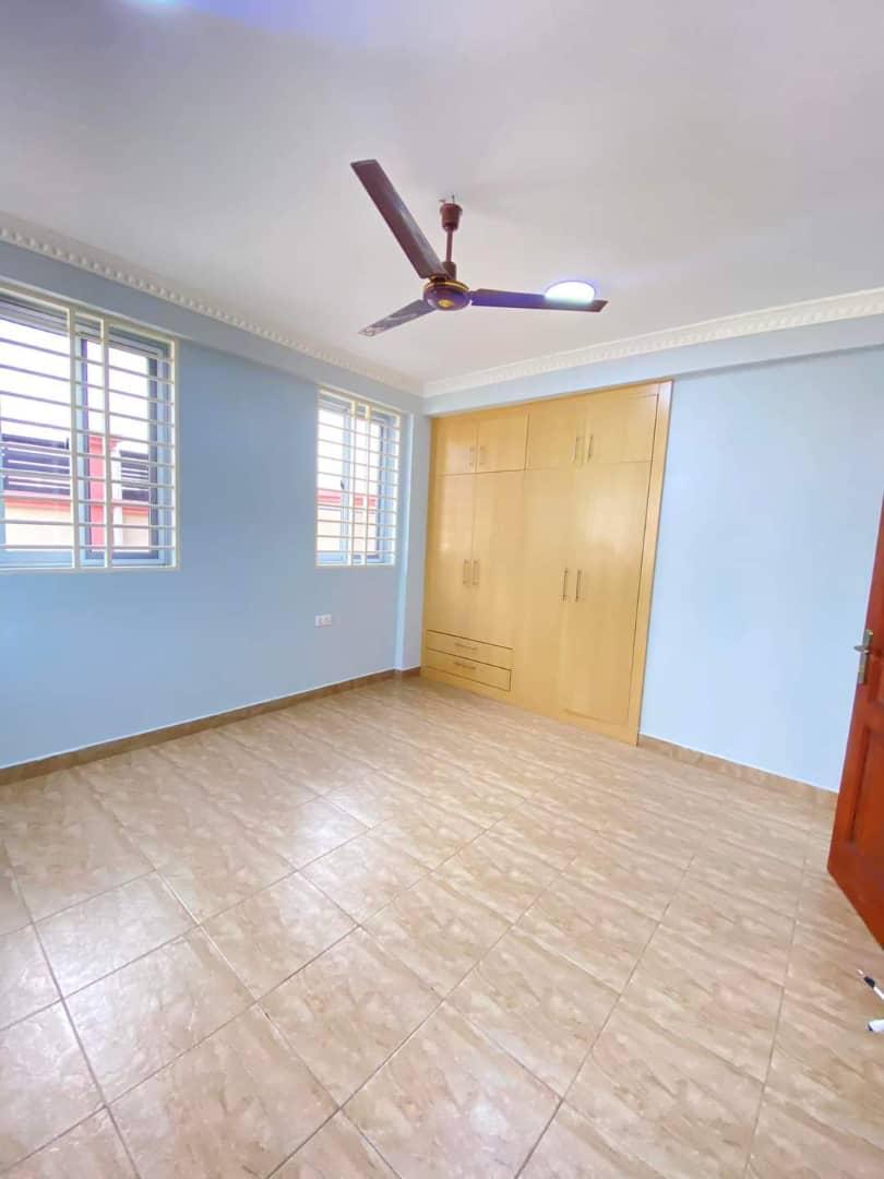 Two (2) Bedroom Apartment For Rent at Lakeside Estate