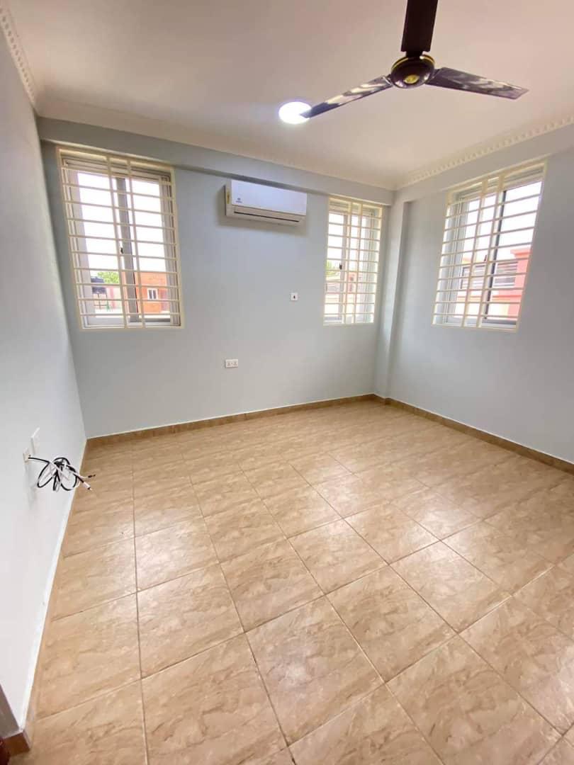 Two (2) Bedroom Apartment For Rent at Lakeside Estate