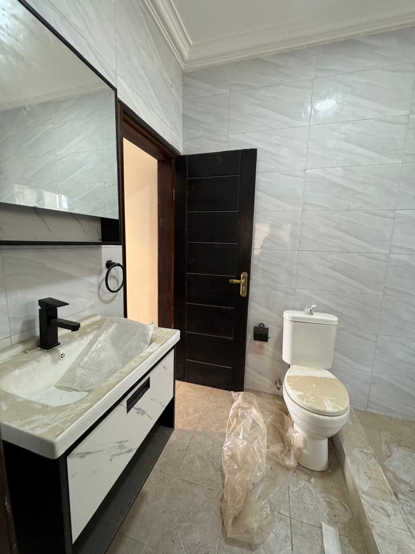 Two (2) Bedroom Apartment For Rent at Lashibi