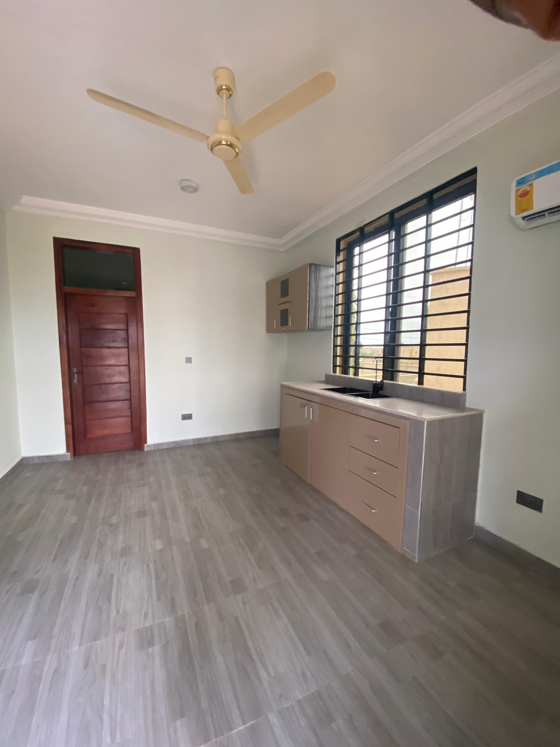 One (1) Bedroom Apartment For Rent at Lashibi