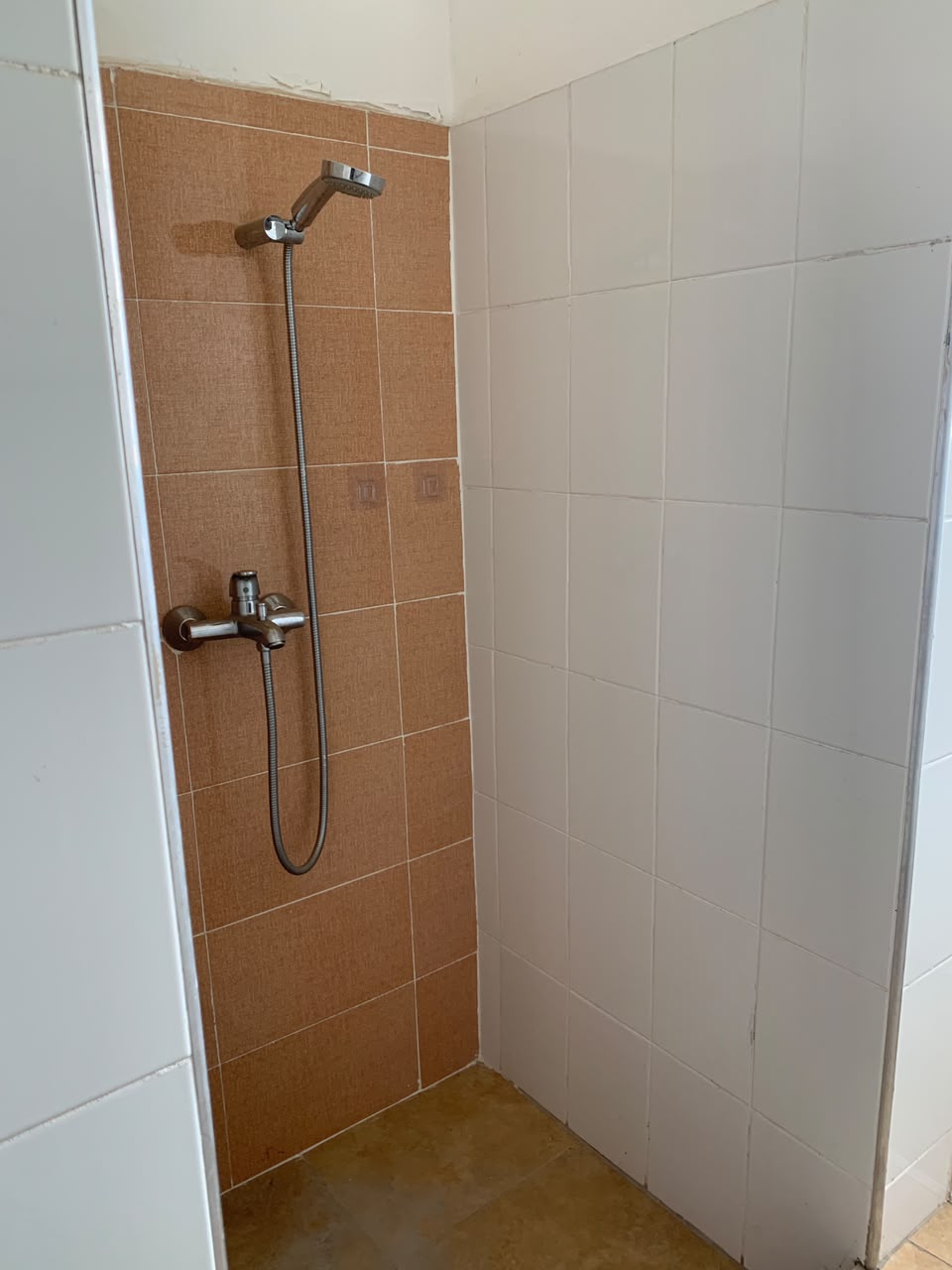 One (1) Bedroom Apartment For Rent in a Gated Community at Kumasi Asokore Mampong