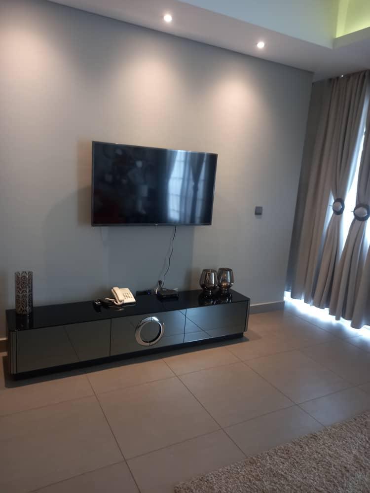 One (1) Bedroom Fully Furnished Apartment for Rent at Airport Residential Area