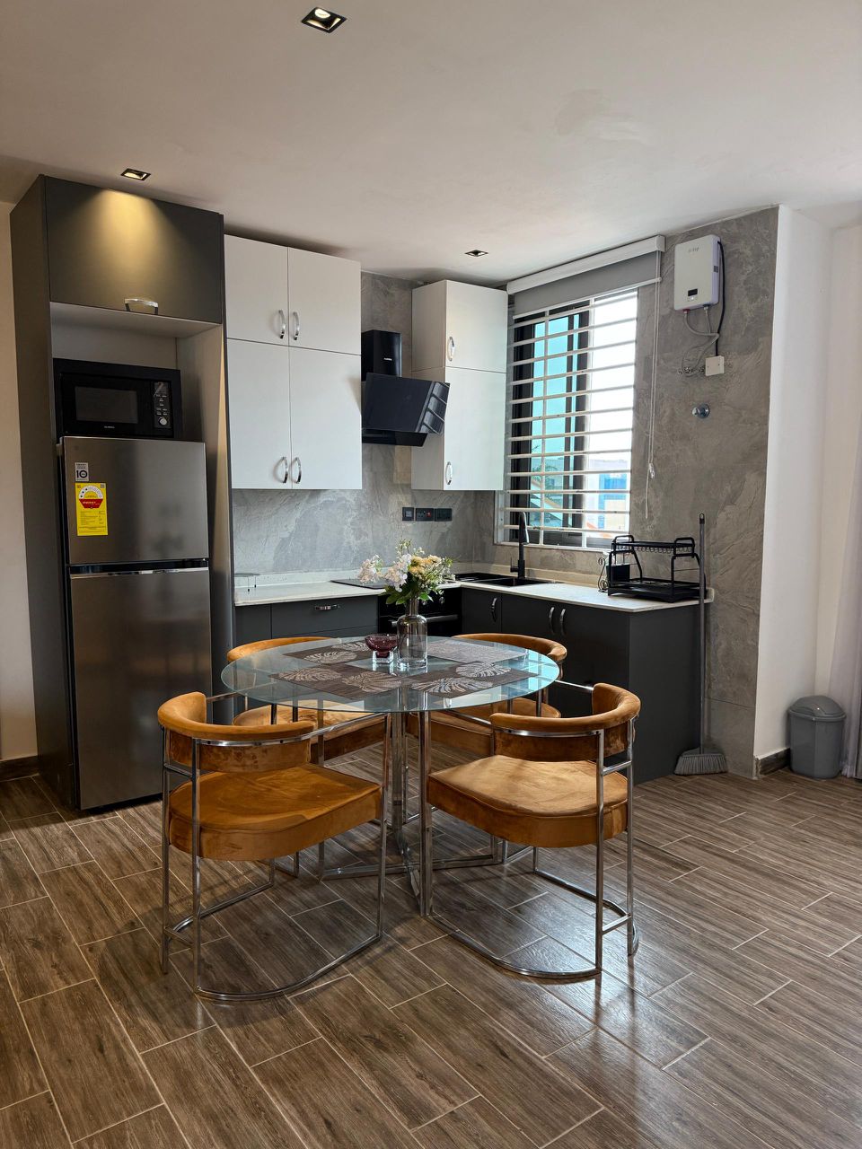 One (1) Bedroom Fully Furnished Apartment For Rent at East Legon