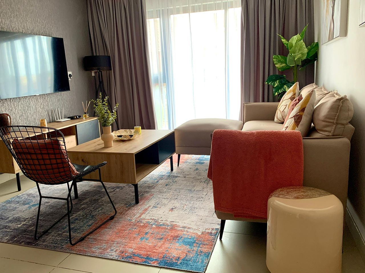 One (1) Bedroom Fully Furnished Apartment For Rent at East Legon