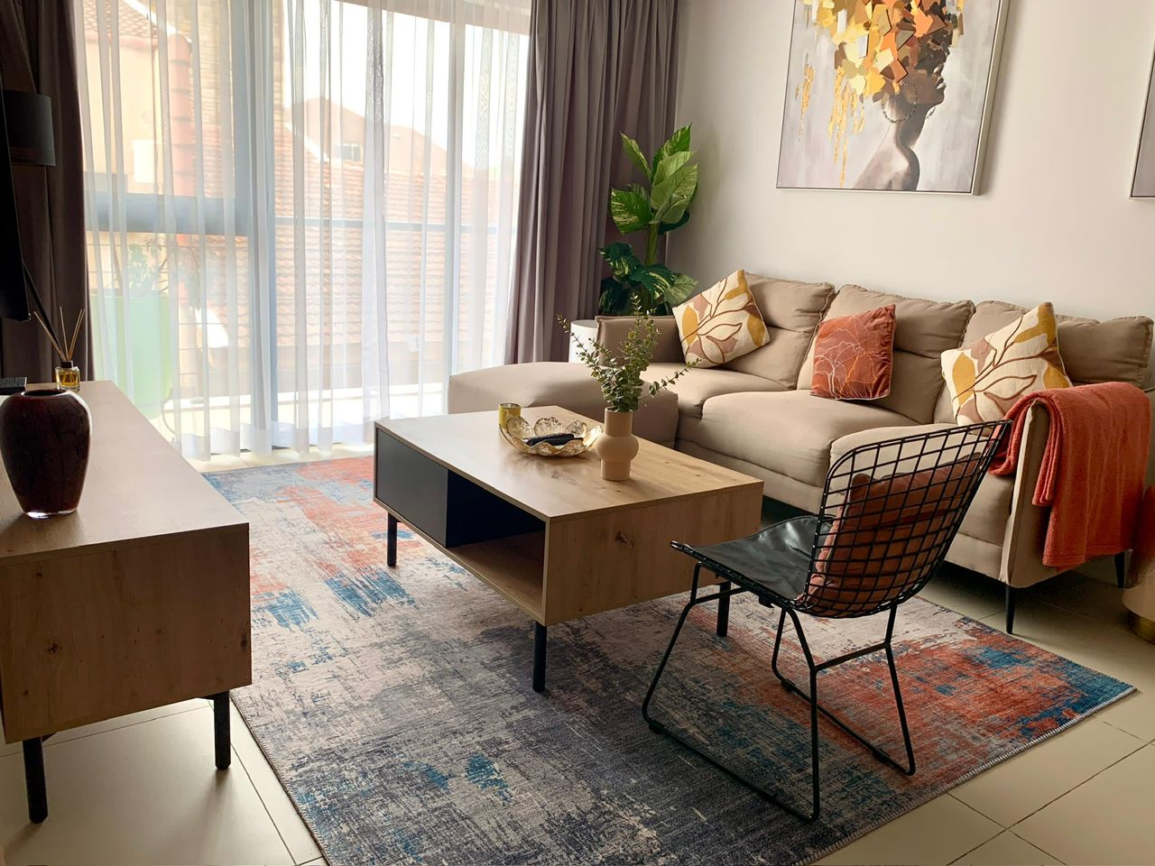 One (1) Bedroom Fully Furnished Apartment For Rent at East Legon