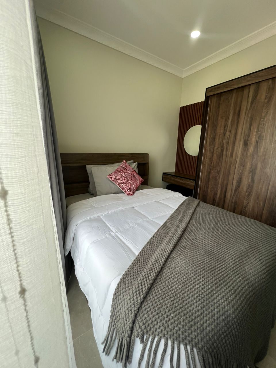 One (1) Bedroom Fully Furnished Apartment For Rent at Sakumono