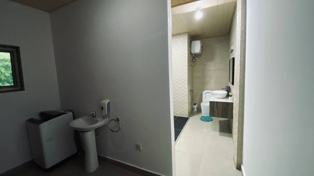 One (1) Bedroom Furnished Apartment For Rent at Cantonments