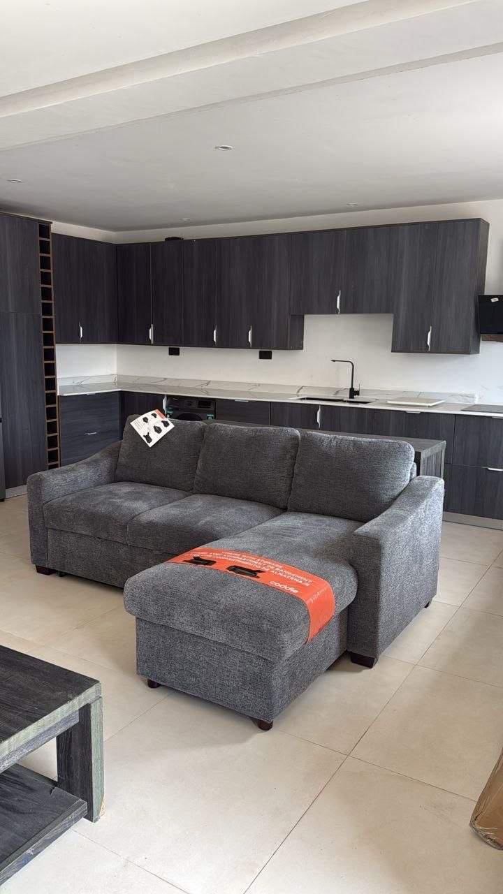 One (1) Bedroom Furnished Apartment For Rent at East Legon ARS