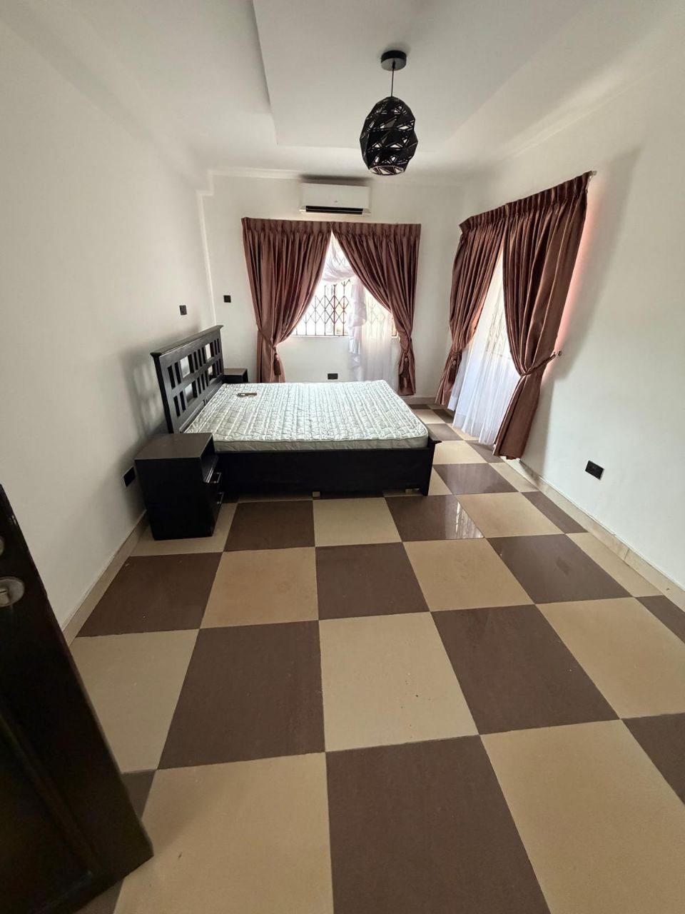 One (1) Bedroom Furnished Apartment For Rent at East Legon ARS