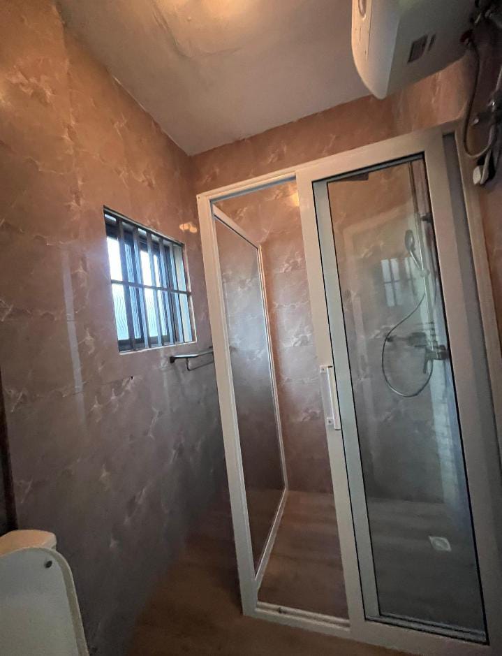 One (1) Bedroom Apartment For Rent at Ashaley Botwe School Junction