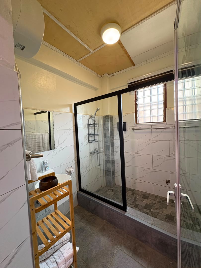 Fully Furnished One (1) Bedroom Apartment For Rent in a Gated Community at Kumasi Asokore Mampong