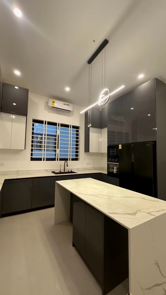 Four (4) Bedroom House For Sale at Sakumono