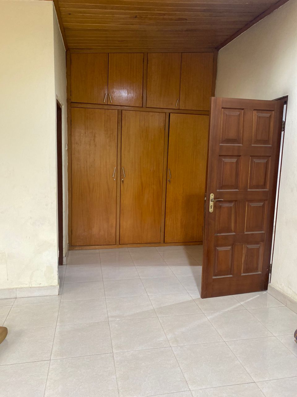 Seven (7) Bedroom House For Rent at Adenta