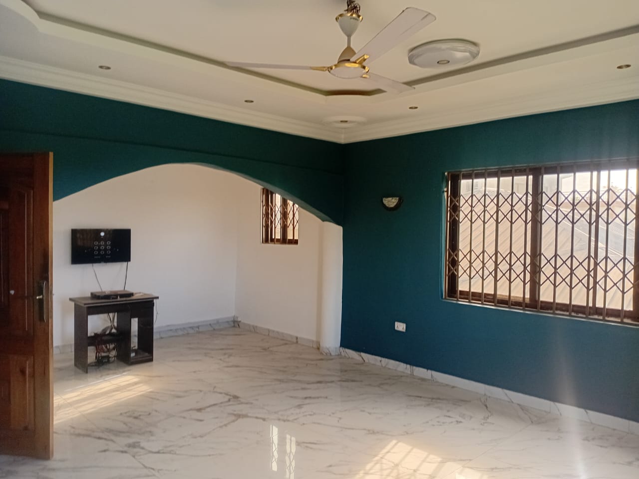 Seven (7) Bedroom House For Sale at Pokuase Kpobikope