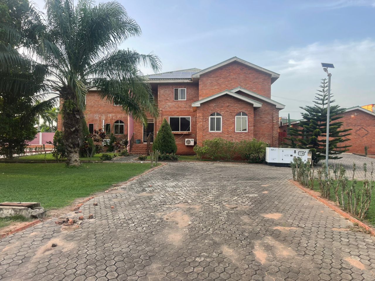 Seven (7) Bedroom Mansion For Sale at ACP Estate