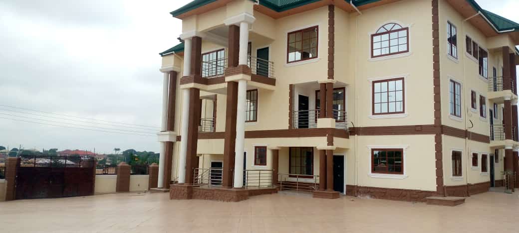 Seventeen 17 Bedroom House for Sale in Kumasi