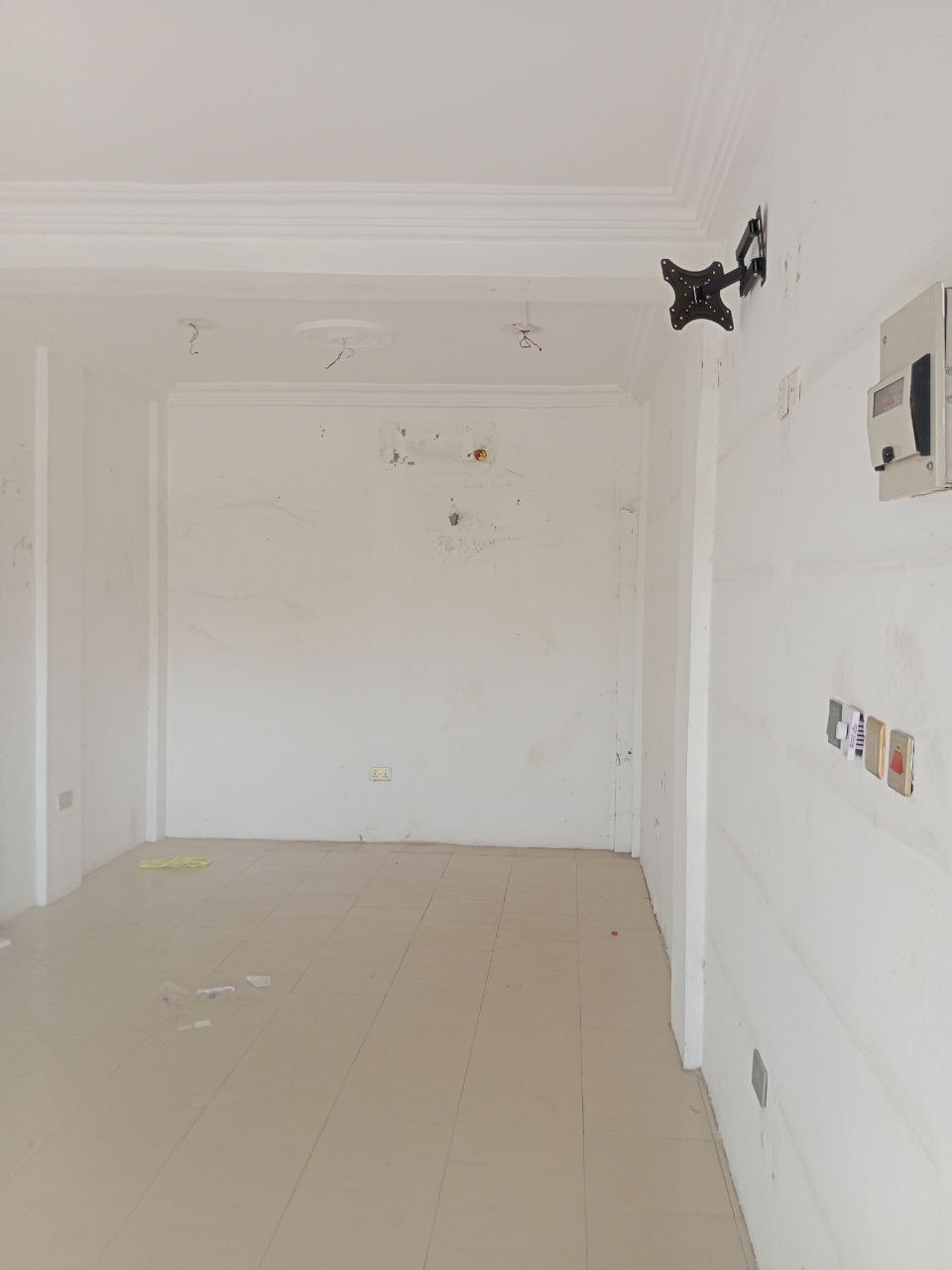 Shop For Rent at Ashaley Botwe