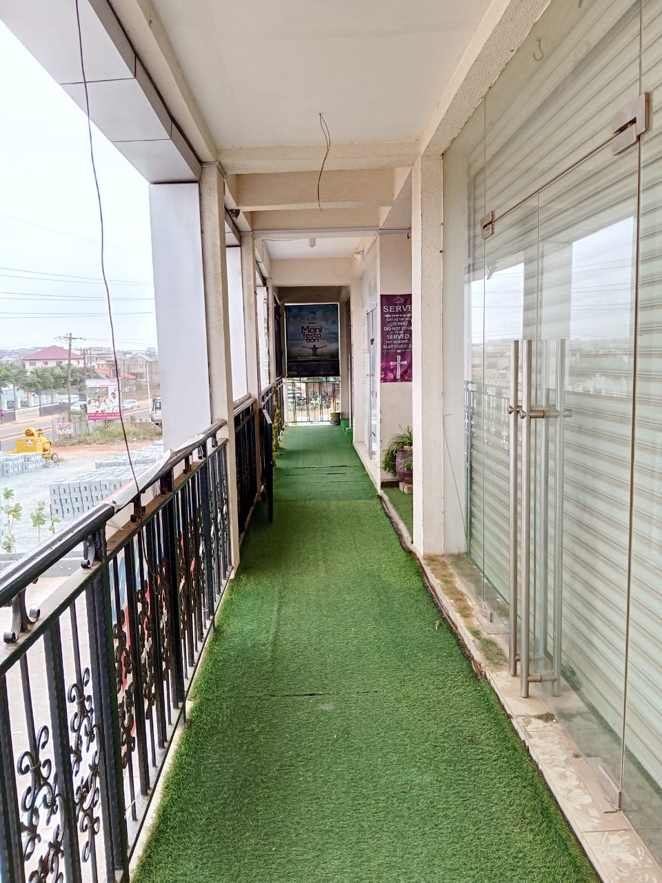 Shop For Rent at Ashaley Botwe Nanakrom