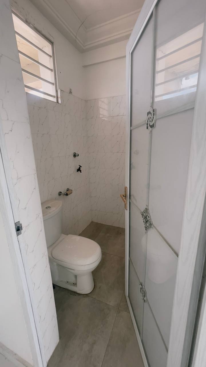 Shop For Rent at Ashaley Botwe Nanakrom