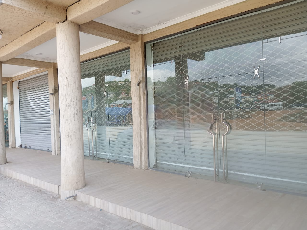 Shop For Rent at Bortianor West Hills