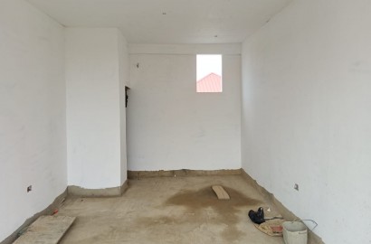 Shop For Rent at Dzorwulu