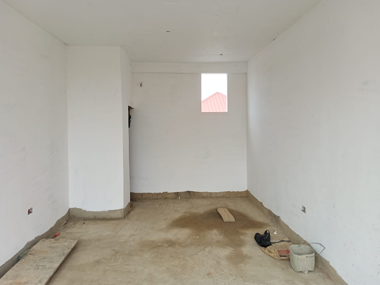Shop For Rent at Dzorwulu