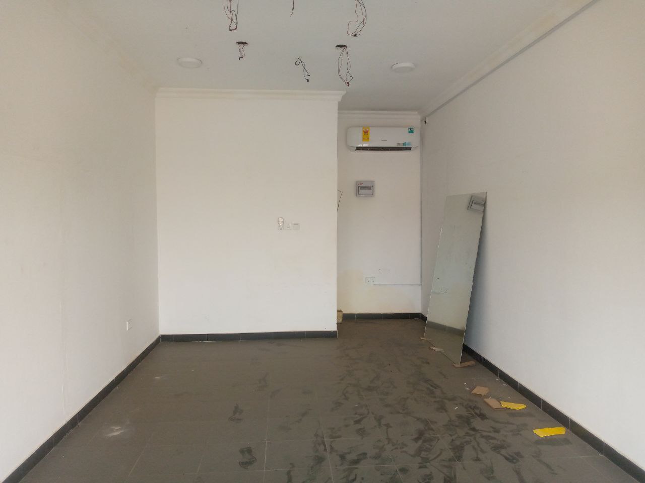 Shop For Rent at East Legon Adjiringanor