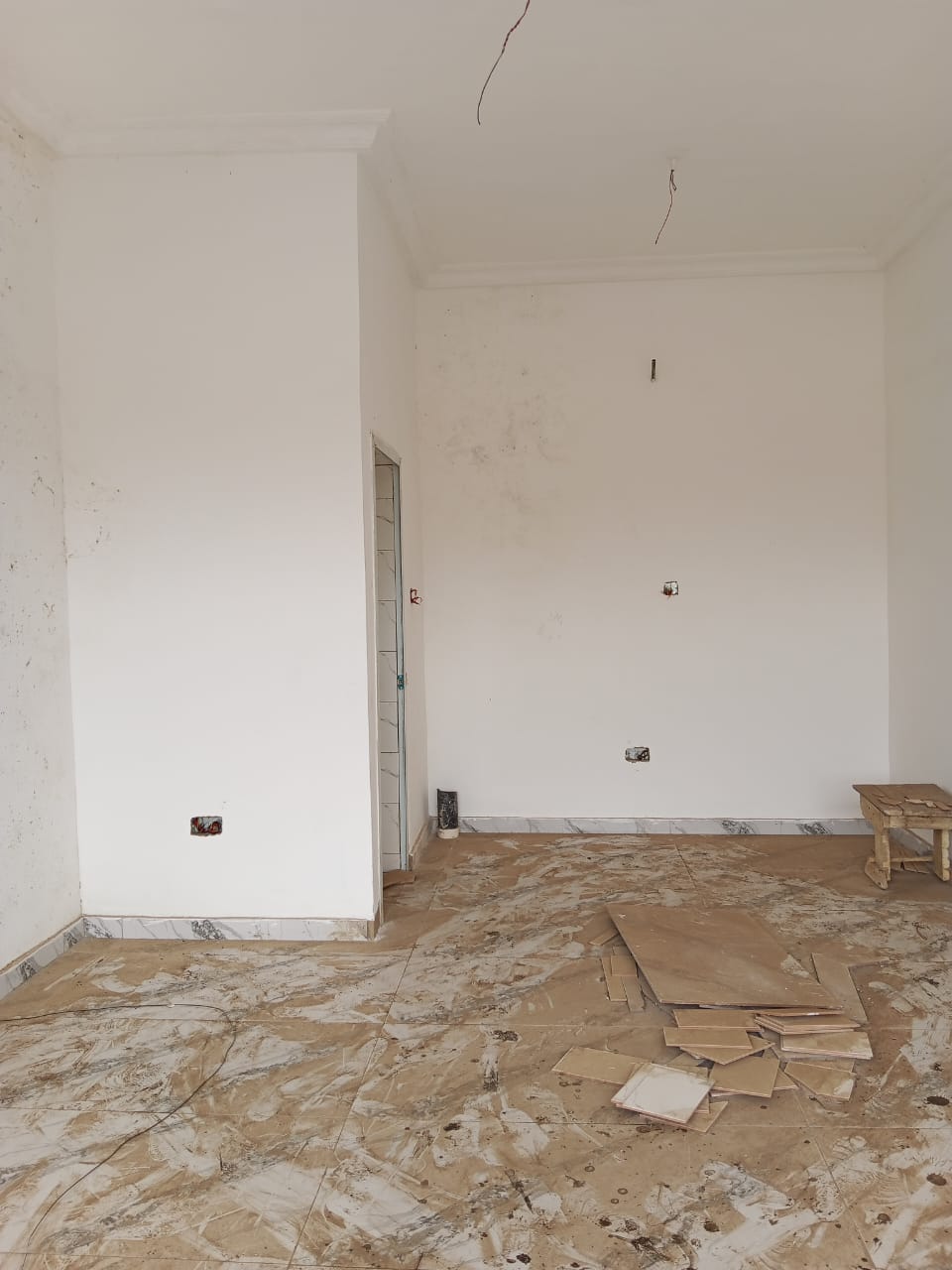 Shop For Rent at Taifa