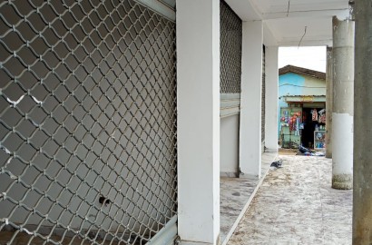 Shop For Rent at Taifa