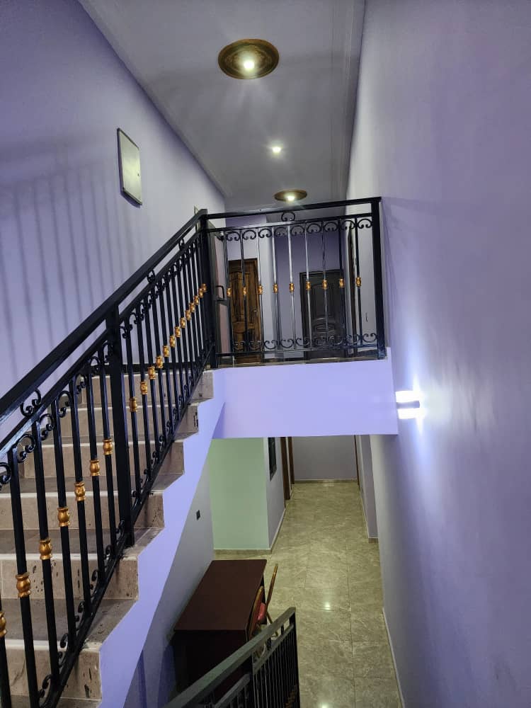 Six (6) Bedroom Furnished House For Sale at Oyarifa